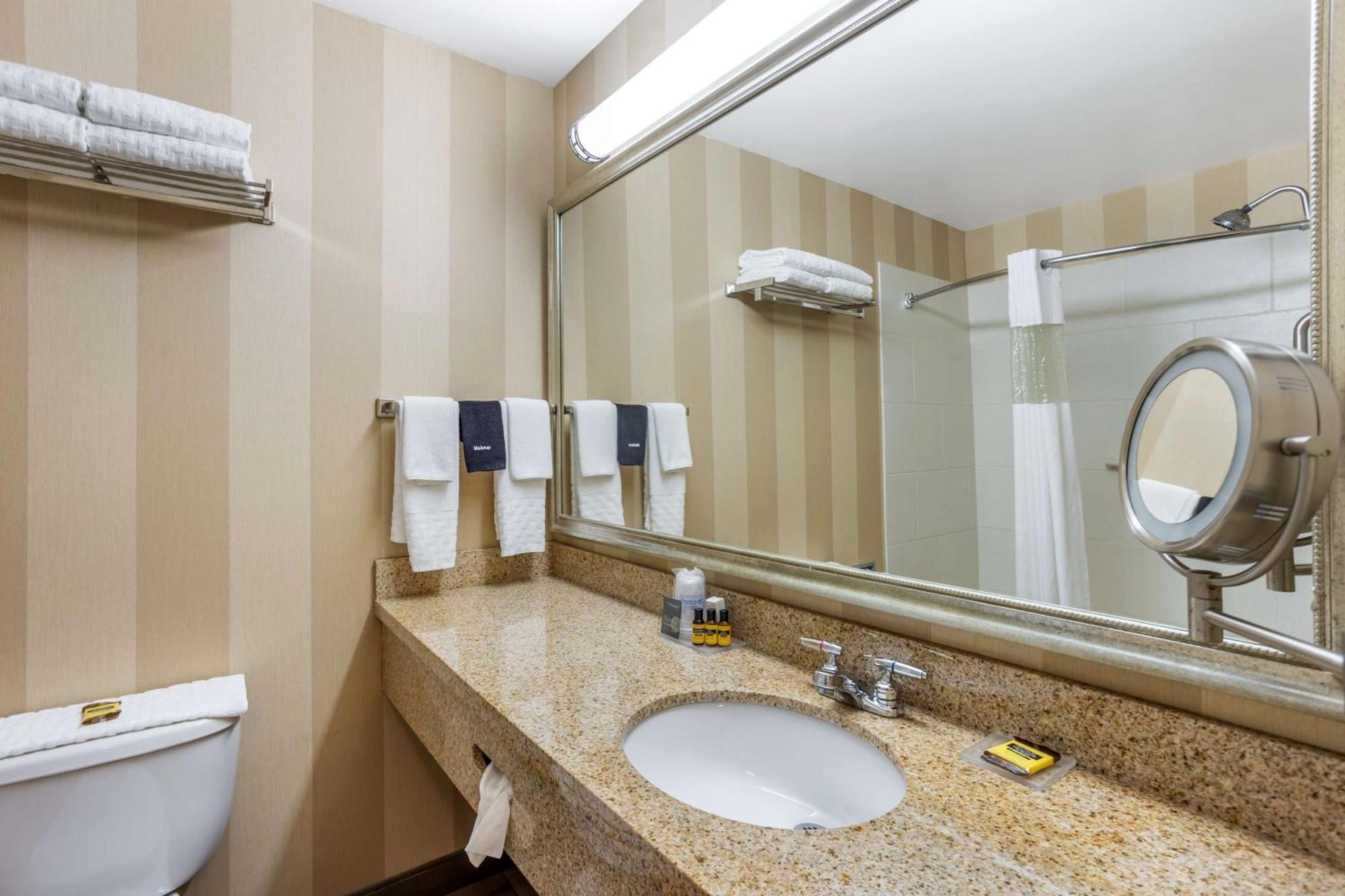 Best Western Plus University Park Inn & Suites State College Kültér fotó