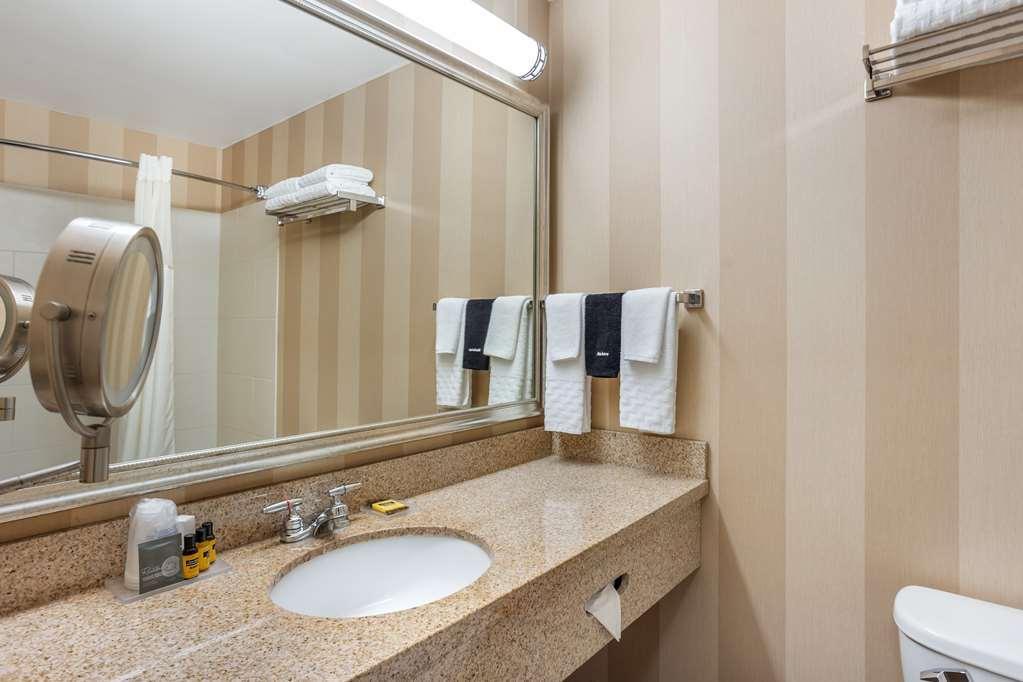 Best Western Plus University Park Inn & Suites State College Szoba fotó
